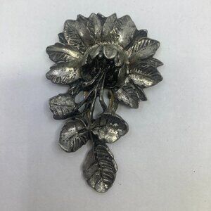 Vtg 1940 pewter flower rose dress fur clip brooch